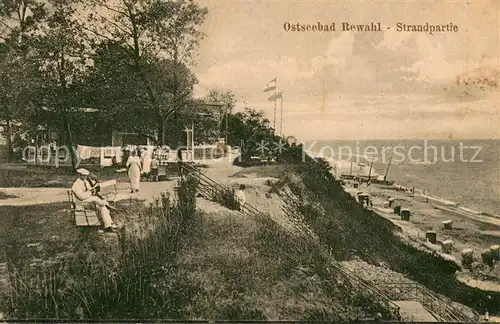 AK / Ansichtskarte Rewahl_Rewal_Ostsee Strandpartie 