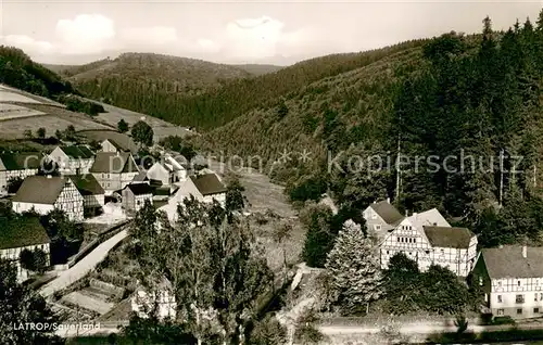 AK / Ansichtskarte Latrop_Schmallenberg Teilansicht 