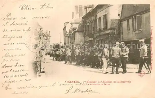AK / Ansichtskarte Argentan_61 1er Regiment de Chassuers En attendant la Revue 