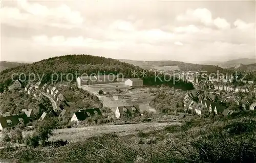 AK / Ansichtskarte Siegen_Westfalen Winchenbachsiedlung m. Altersheim u. Schule Siegen_Westfalen