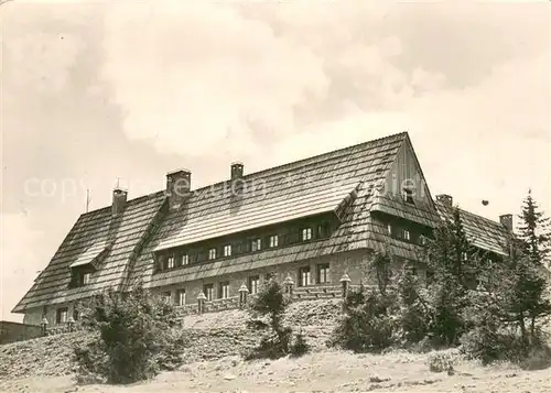 AK / Ansichtskarte Gorce Schronisko PTTK im. Wl. Orkana na Turbaczu Berghaus Gorce