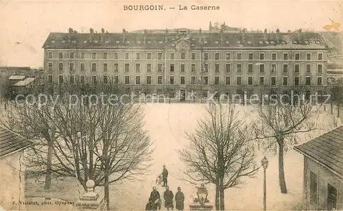 AK / Ansichtskarte Bourgoin Jallieu La Caserne Bourgoin Jallieu