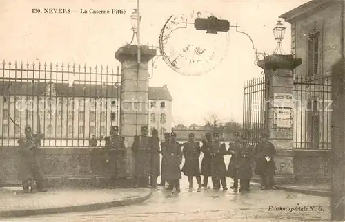 AK / Ansichtskarte Nevers_58 La Caserne Pittie 