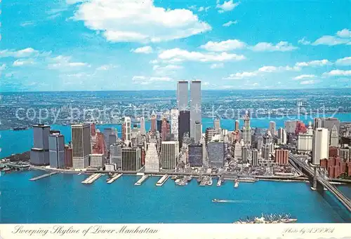 AK / Ansichtskarte Manhattan_Isle_of_New_York Fliegeraufnahme mit Twin Towers 