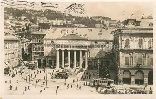 AK / Ansichtskarte Genova_Genua_Liguria Piazza de Ferrari Teatro Carlo Felice Monumento Genova_Genua_Liguria
