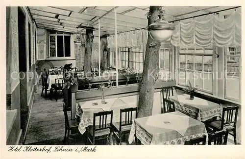 AK / Ansichtskarte Lehnin Hotel Klosterhof Innenansicht Speiseraum Lehnin