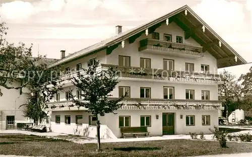 AK / Ansichtskarte Chieming_Chiemsee Kurheim Moierhof Aussenansicht Chieming Chiemsee