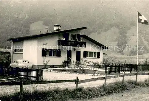 AK / Ansichtskarte Engelberg__OW Ferienhaus Steinroesli Aussenansicht 