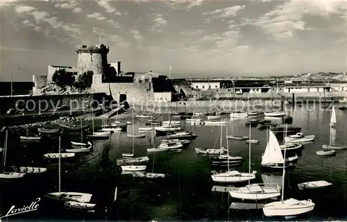AK / Ansichtskarte Socoa Le Fort et les bateaux au port Socoa