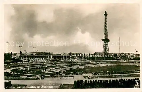 AK / Ansichtskarte Berlin Terrassengarten am Funkturm Berlin
