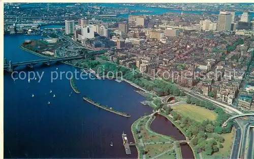 AK / Ansichtskarte Boston_Massachusetts Air view of Charles River Basin showing Storrow Drive and the Longfellow Bridge 