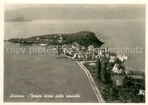 AK / Ansichtskarte Sirmione_Lago_di_Garda Veduta aerea della penisola Sirmione_Lago_di_Garda