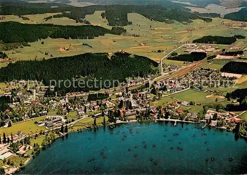 AK / Ansichtskarte Titisee Hoehenluftkurort Wintersportplatz im Schwarzwald Titisee