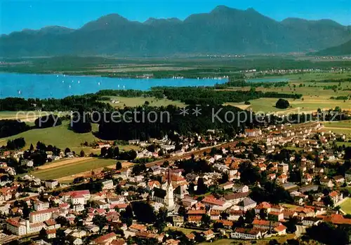 AK / Ansichtskarte Prien_Chiemsee Luftkurort mit Gebirgspanorama Prien Chiemsee