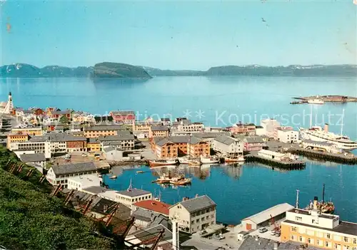AK / Ansichtskarte Hammerfest View of the town and the harbour Hammerfest
