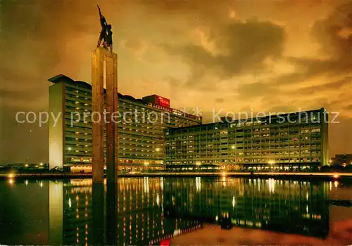 AK / Ansichtskarte Djakarta Hotel Indonesia at night Djakarta