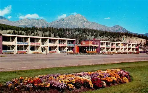 AK / Ansichtskarte Jasper_Alberta The Andrew Motor Lodge Jasper National Park Jasper Alberta