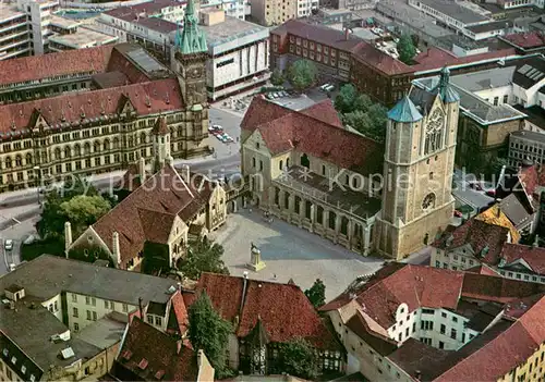AK / Ansichtskarte Braunschweig Burgplatz und Rathaus Fliegeraufnahme Braunschweig