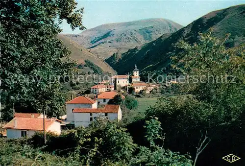AK / Ansichtskarte Itxassou Vieux village au pied de l Arsamendi Itxassou
