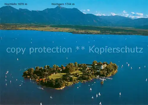 AK / Ansichtskarte Frauenchiemsee Fliegeraufnahme der Insel mit Kloster Frauenchiemsee