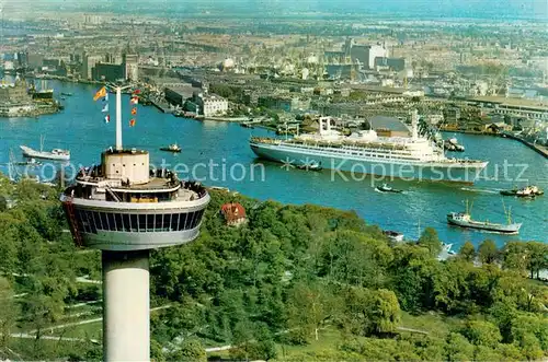 AK / Ansichtskarte Rotterdam Euromast Flaggenschiff Holland Amerika Linie Rotterdam