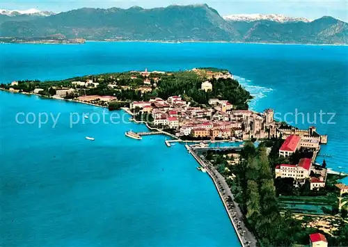 AK / Ansichtskarte Sirmione_Lago_di_Garda Halbinsel Gardasee Alpen Sirmione_Lago_di_Garda