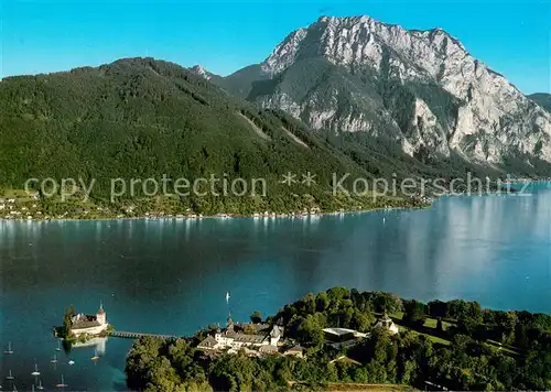 AK / Ansichtskarte Gmunden_Traunsee Land  und Seeschloss Orth mit Traunstein Toscana Park Kongresshaus 