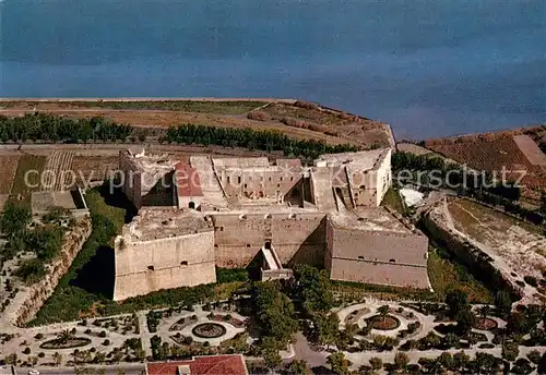 AK / Ansichtskarte Barletta Fliegeraufnahme mit Schloss Barletta