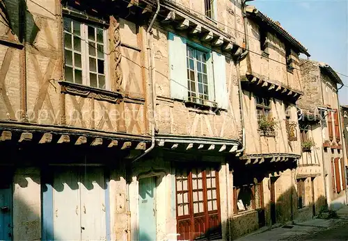 AK / Ansichtskarte Parthenay Maisons anciennes a colombages Parthenay