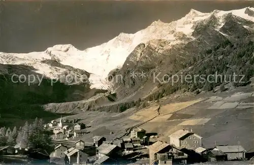 AK / Ansichtskarte Saas Fee mit Alphubel Taeschhorn Dom und Lenzspitze Saas Fee