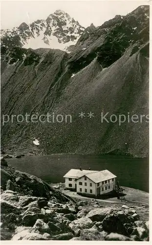 AK / Ansichtskarte Flueela Hospiz mit Schwarzhorn Flueela