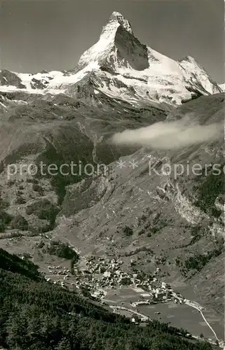 AK / Ansichtskarte Zermatt_VS mit Matterhorn Zermatt_VS