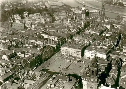 AK / Ansichtskarte Dresden Blick ueber die Altstadt vor Zerstoerung 1945 Vogelperspektive Repro Dresden