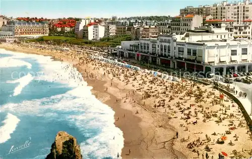 AK / Ansichtskarte Biarritz_Pyrenees_Atlantiques Grande Plage et Casino Municipal Biarritz_Pyrenees