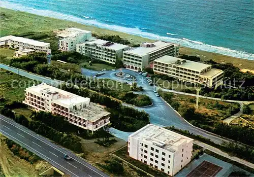 AK / Ansichtskarte Rethymno_Kreta Fliegeraufnahme Hotelansicht m. Strand Rethymno Kreta