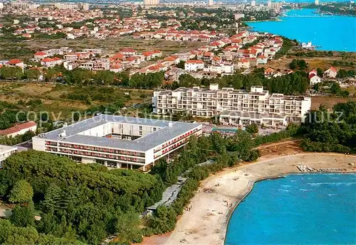 AK / Ansichtskarte Zadar_Zadra_Zara Fliegeraufnahme Teilansicht Zadar_Zadra_Zara