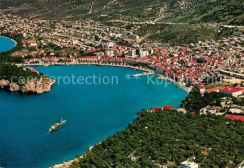 AK / Ansichtskarte Makarska_Dalmatien Fliegeraufnahme Gesamtansicht Makarska Dalmatien