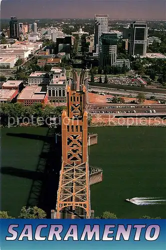 AK / Ansichtskarte Sacramento_California From theTower Bridge one can drive straight to the California State Capitol 