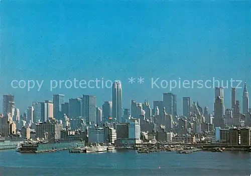 AK / Ansichtskarte New_York_City Skyline of Manhattan New_York_City