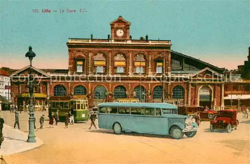 AK / Ansichtskarte Lille_59 La Gare Bahnhof Bus Strassenbahn Automobile 