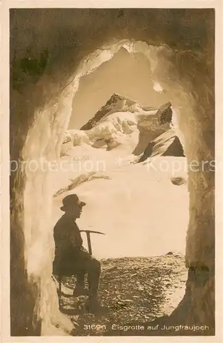 AK / Ansichtskarte Jungfraujoch_3457m_BE Eisgrotte Gletscher Berner Alpen 