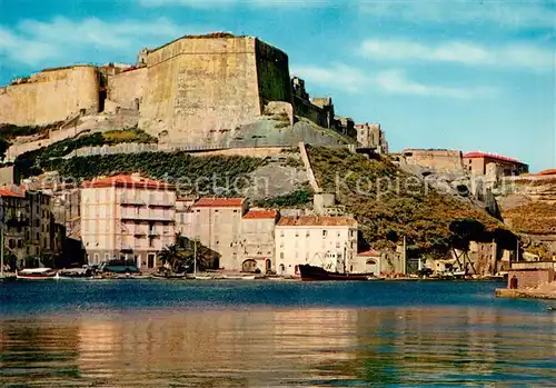 AK / Ansichtskarte Bonifacio_Corse_du_Sud La citadelle et le port Bonifacio_Corse_du_Sud