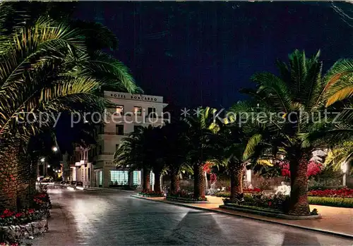 AK / Ansichtskarte Finale_Ligure Viale delle Palme notturno Finale_Ligure