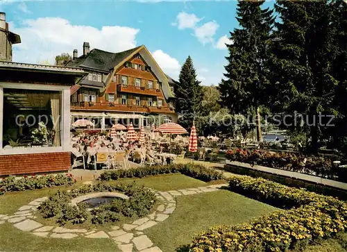 AK / Ansichtskarte Titisee Schwarzwald Hotel am See Aussenansicht m. Terrasse Titisee