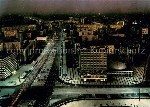 AK / Ansichtskarte Berlin Blick vom Fernsehturm Karl Marx Allee bei Nacht Berlin