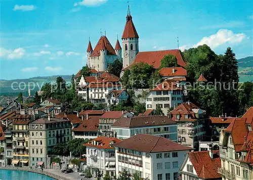AK / Ansichtskarte Thun_BE Altstadt mit Schloss Thun_BE