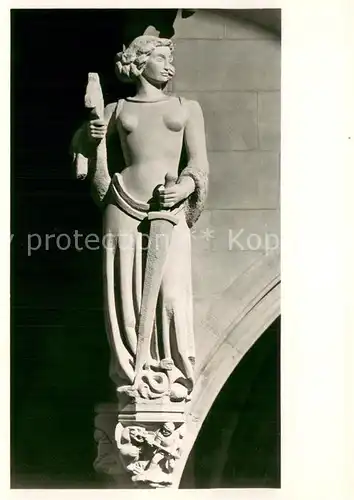 AK / Ansichtskarte Bern_BE Rathaus Die Wahrheit Bildhauser G. Piguet Bern_BE