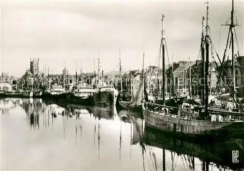 AK / Ansichtskarte Fecamp_76 Le port Bateaux de peche 