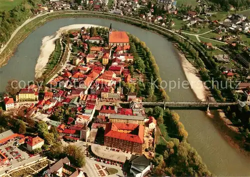AK / Ansichtskarte Laufen_Salzach Fliegeraufnahme mit Schloss Castellum ad Louffi Stiftskirche Rathaus Laenderbruecke Laufen Salzach