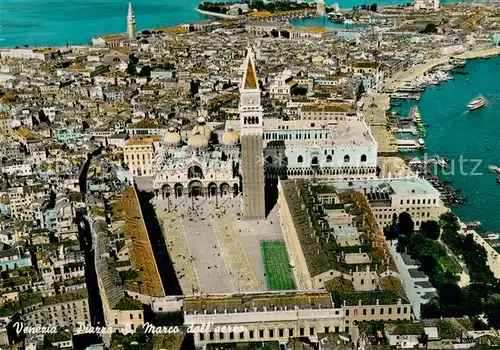 AK / Ansichtskarte Venezia_Venedig Fliegeraufnahme St. Marcus Platz  Venezia Venedig